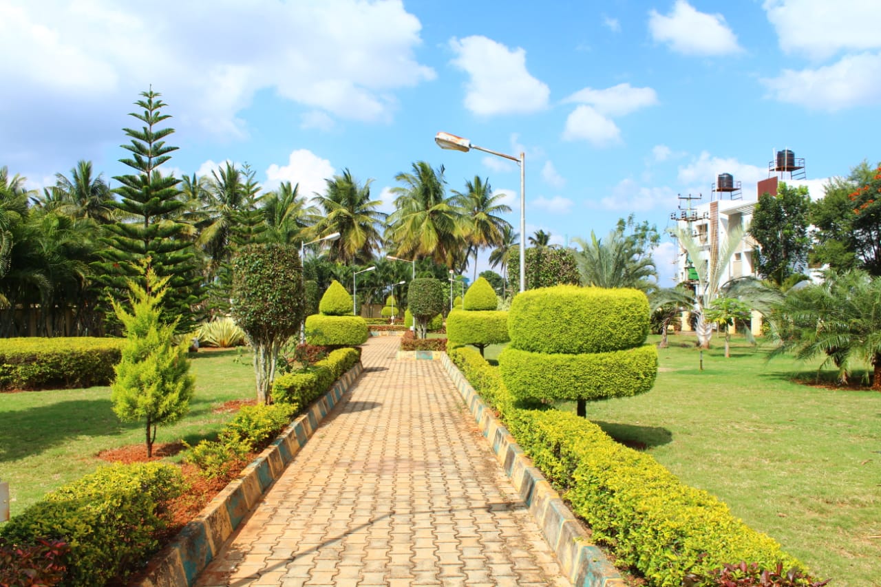 Apple Heights - Garden Road